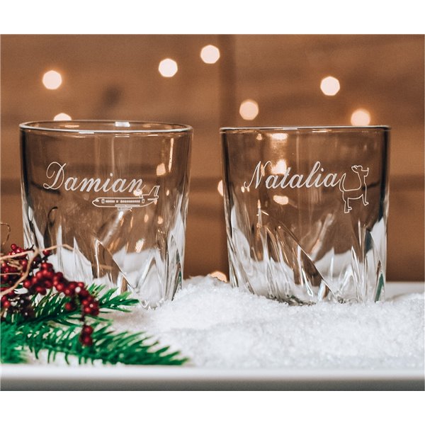 Szklanka z wycięciami z Twoim imieniem